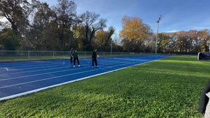 course Ines Abdellaoui et Emma Barral.mp4