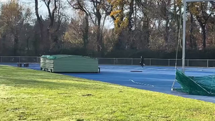 vidéo course relais Elyne et Pauline.mp4
